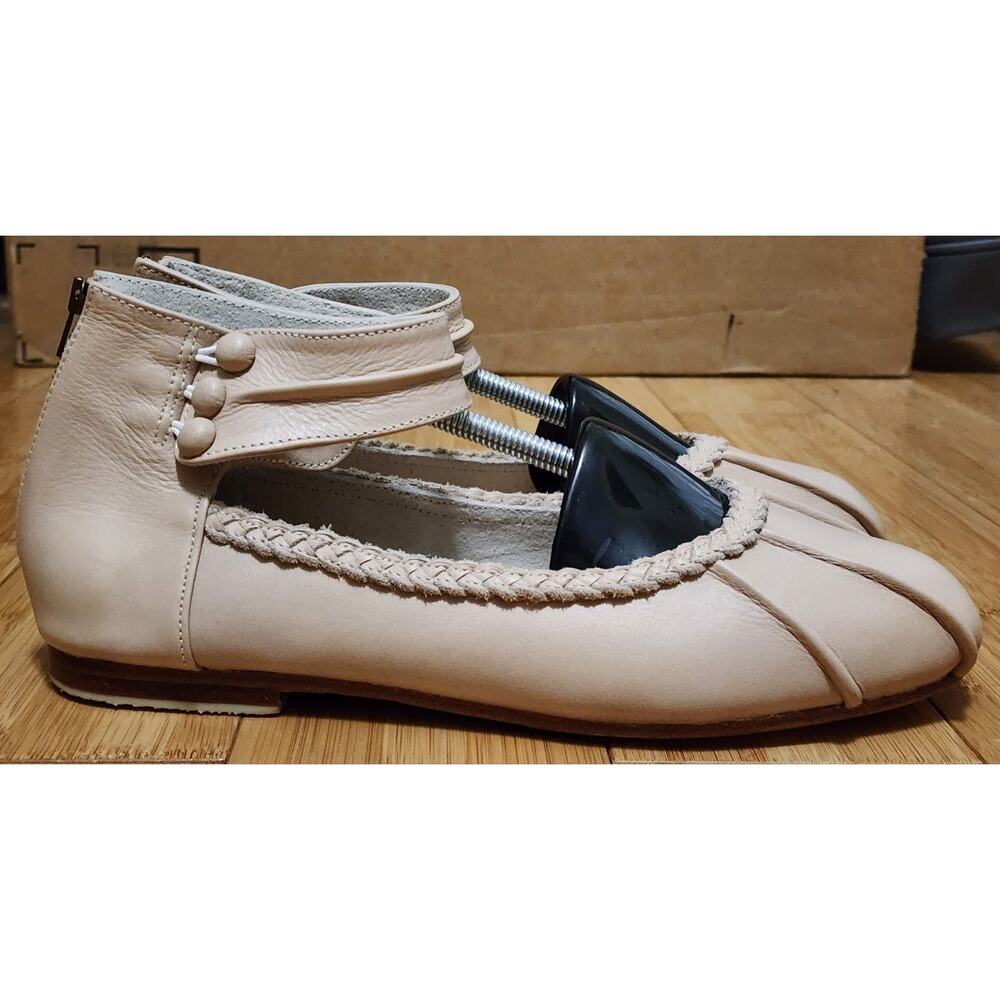 Bali Elf Muse Ballet Flat Leather Ivory Size 9.5 Ankle Strap Zip Close Handmade